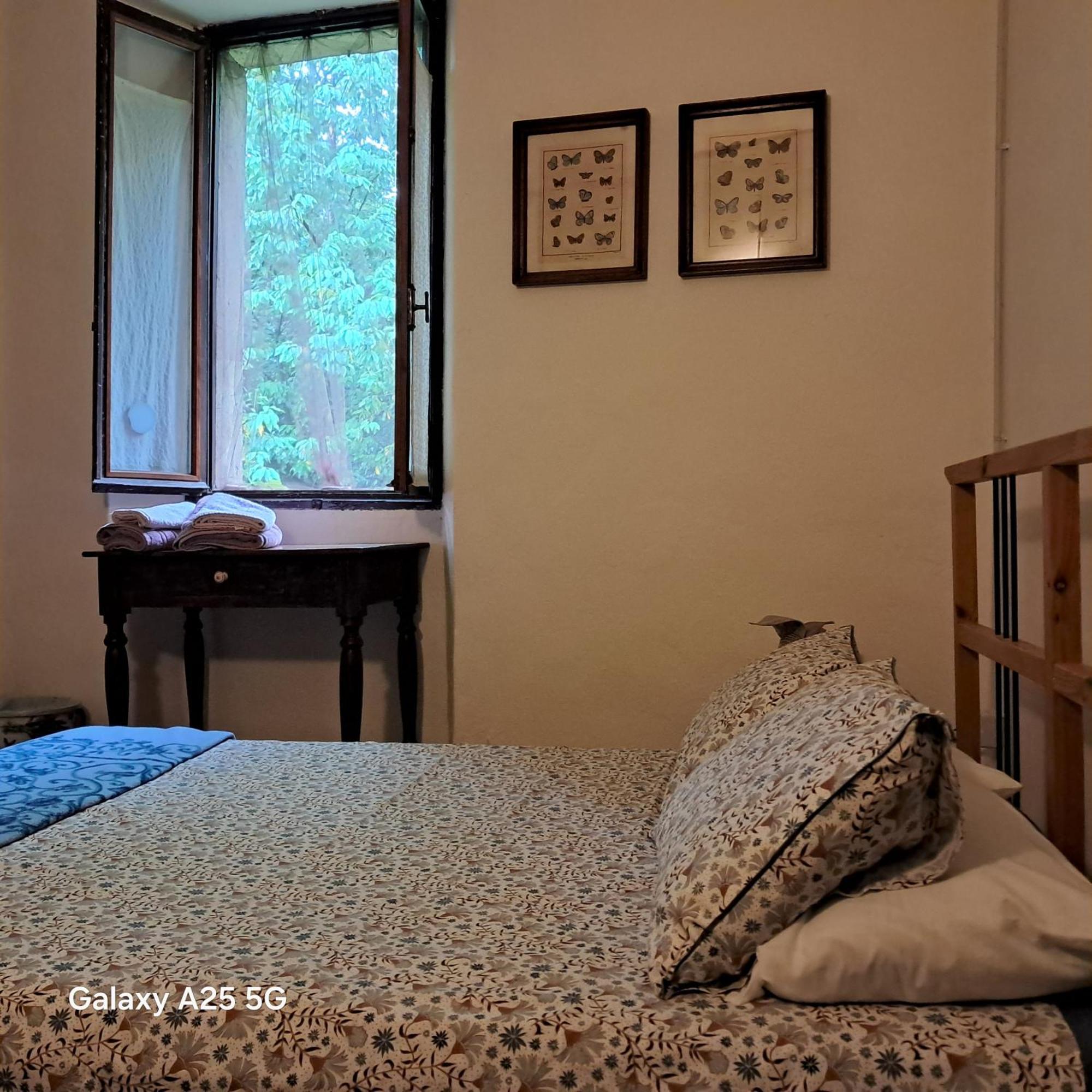 Ferienwohnung La Stanza Del Bosco Arcumeggia Exterior foto